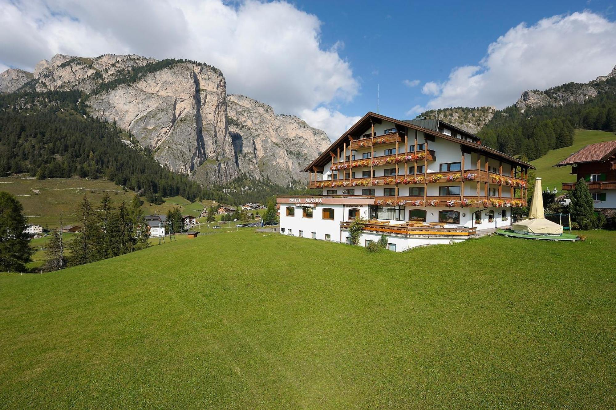 סלבה די ואל גרדנה Hotel Alaska מראה חיצוני תמונה